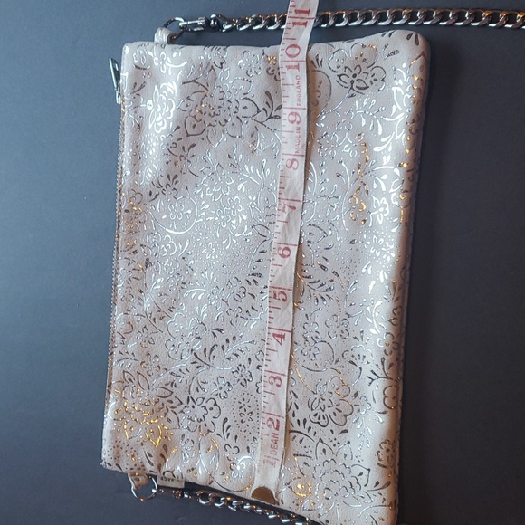 White and Silver Shoulder Bag with Silver Removable Chain - Picture 9 of 12